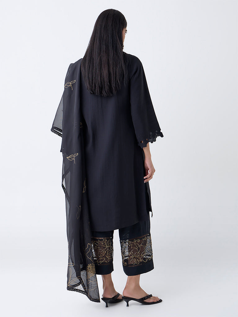 Vark Black Floral Detailed A-Line Ethnic Set