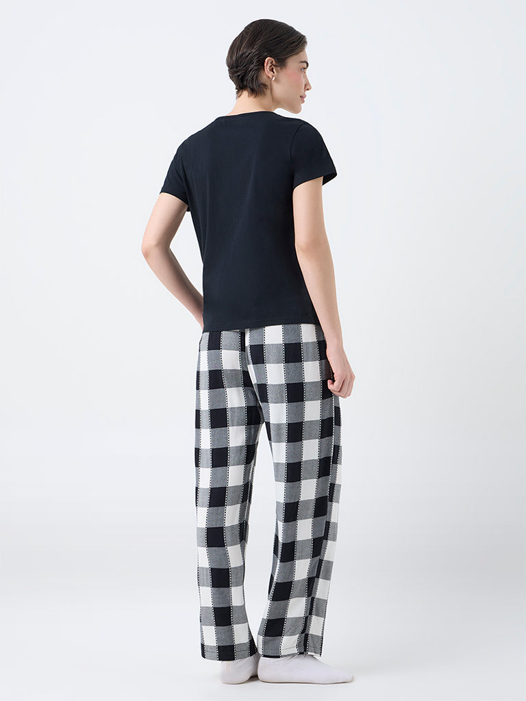 Wunderlove Black Checkered High-Rise Pants
