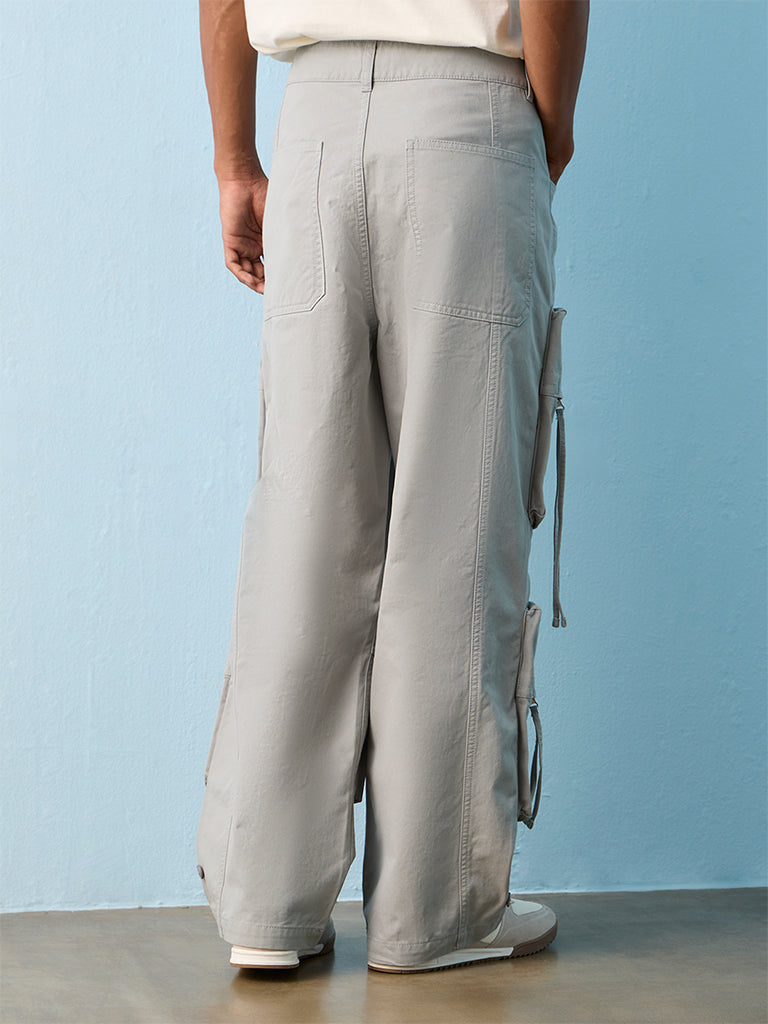 Nuon Grey Loose-Fit Mid-Rise Cotton Cargo Pants
