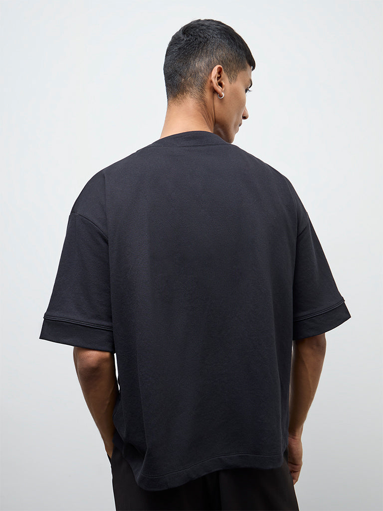 Nuon Black Text Design Relaxed-Fit Cotton-Blend T-Shirt