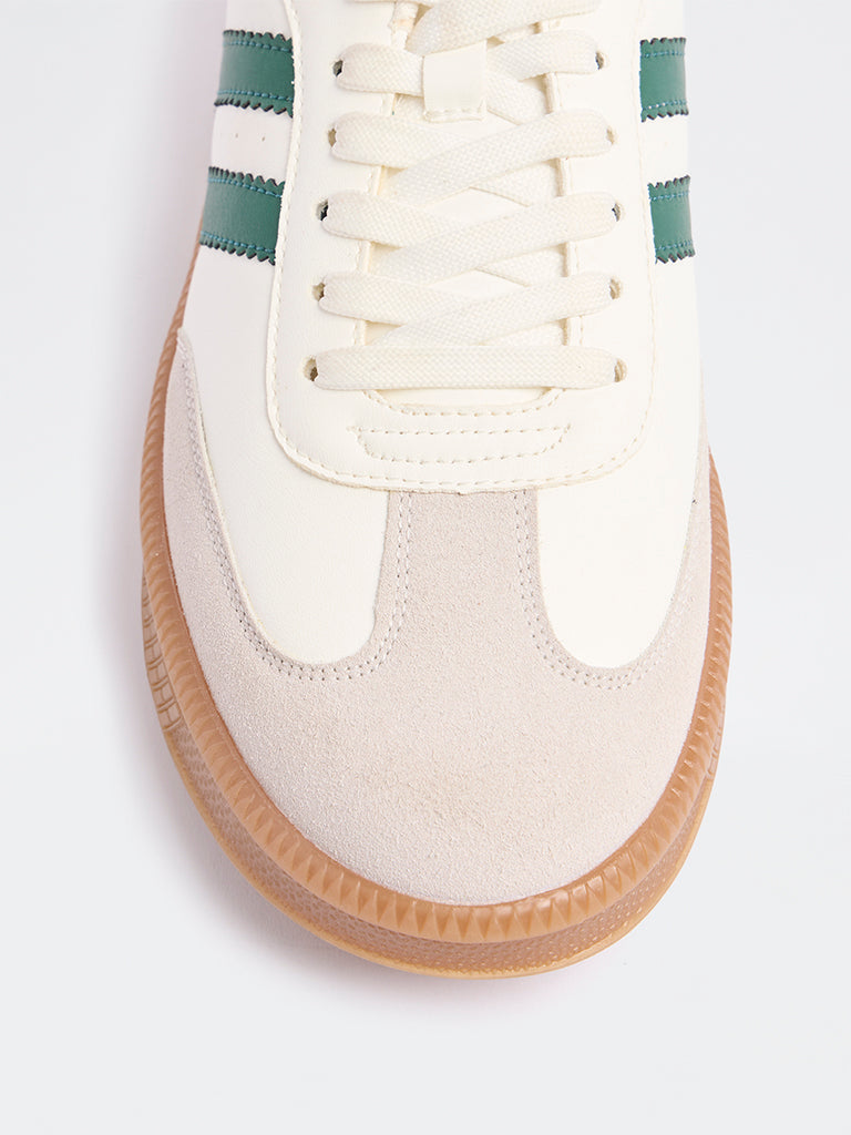 SOLEPLAY White Mesh Detailed Lace-Up Sneakers