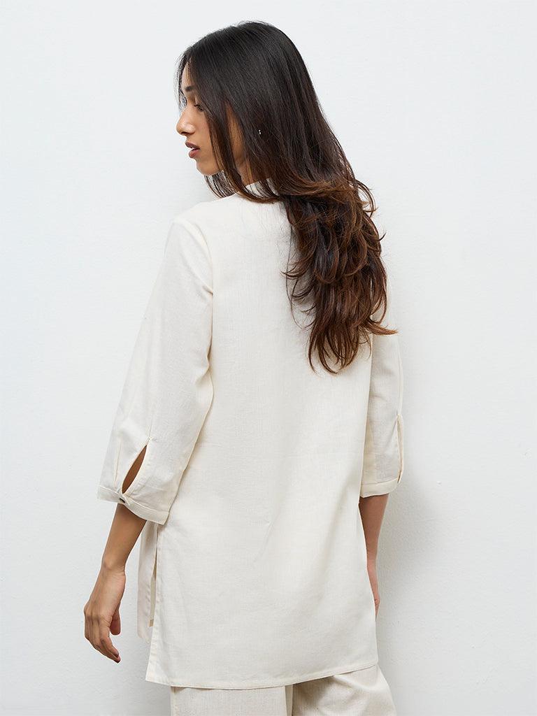 Utsa Off-White Embroidered Cotton-Blend Tunic
