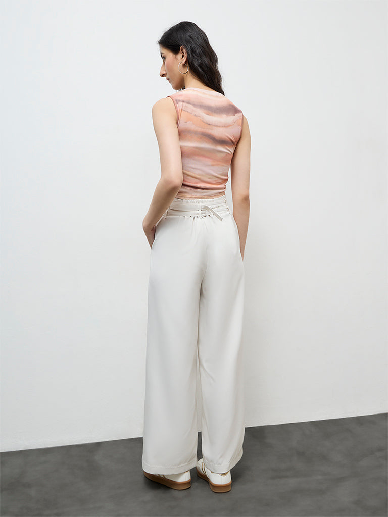 Nuon White High-Rise Trousers with Belt