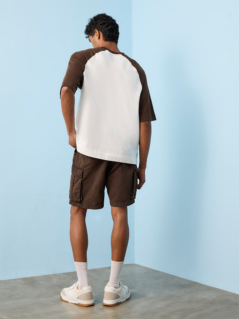 Nuon Dark Brown Relaxed-Fit Mid-Rise Cotton Cargo Shorts