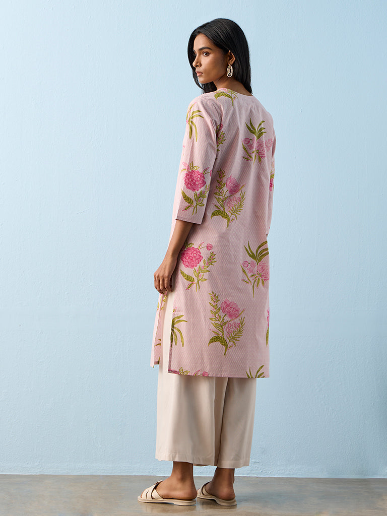 Utsa Pink Floral Pattern Cotton Straight Kurta
