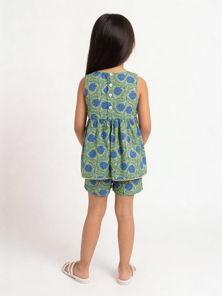 Utsa Kids Girls Lime Green Floral Print Cotton Shorts - (2 - 8 yrs)