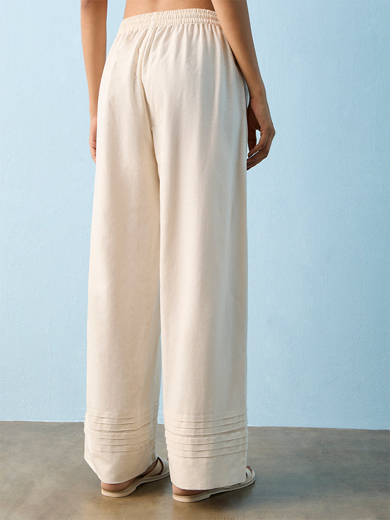Utsa Off-White Pintuck-Detailed Pants