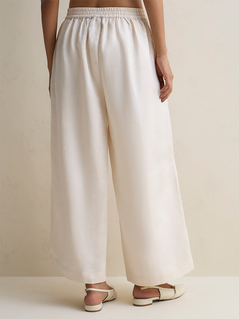 Zuba Off-White Floral Embroidered Pants