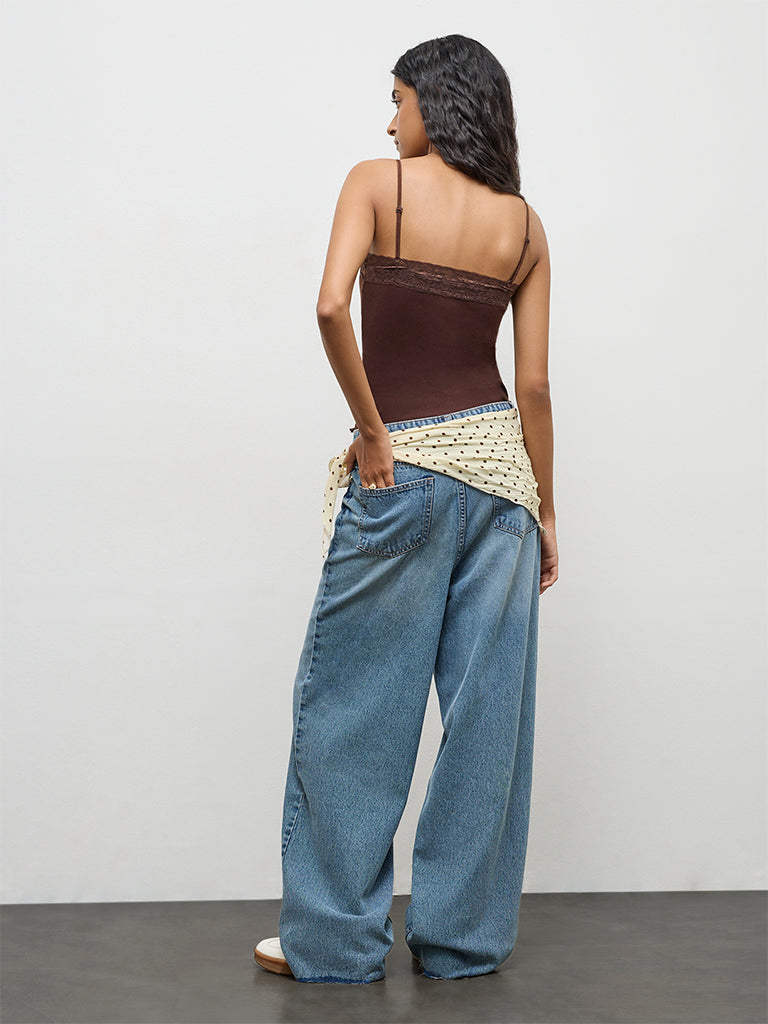Nuon Blue Washed High-Rise Jeans with Scarf