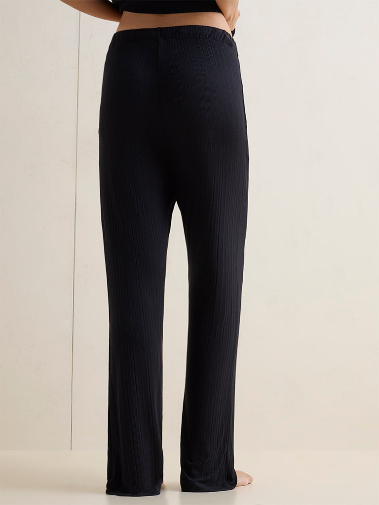Wunderlove Black Ribbed Textured High-Rise Pants