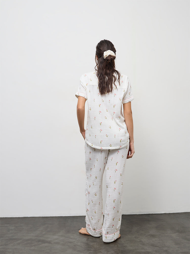 Wunderlove Ivory Floral Printed Shirt and Pyjamas Set