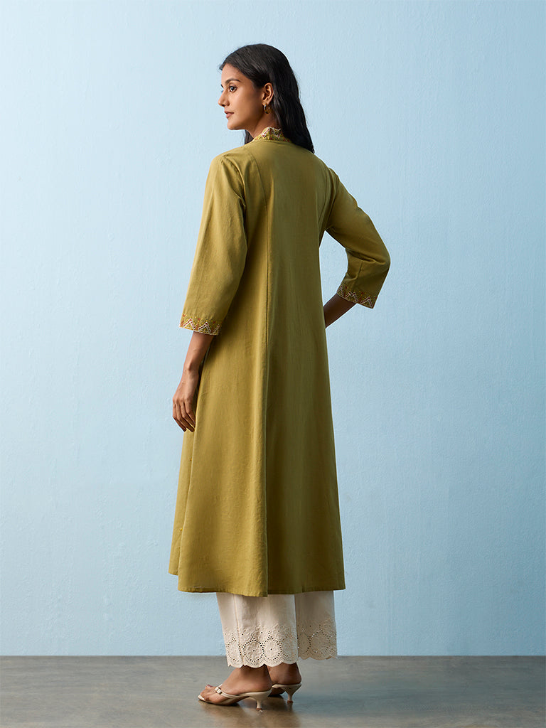 Utsa Green Geometric Embroidered Cotton-Blend A-Line Kurta