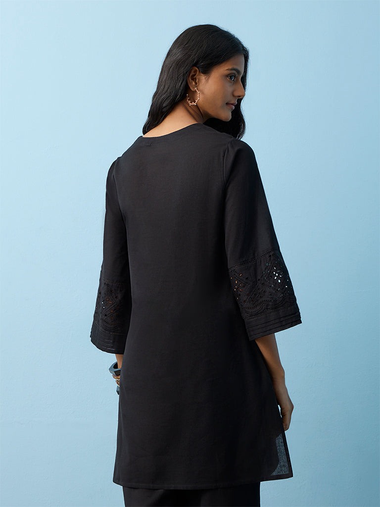 Utsa Black Embroidered Cotton Kurti