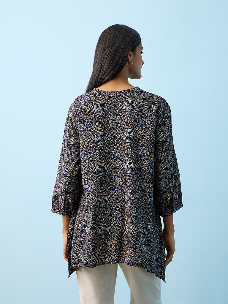 Utsa Black Printed Tunic