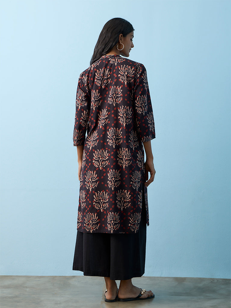 Utsa Black Floral Printed Cotton A-Line Kurta