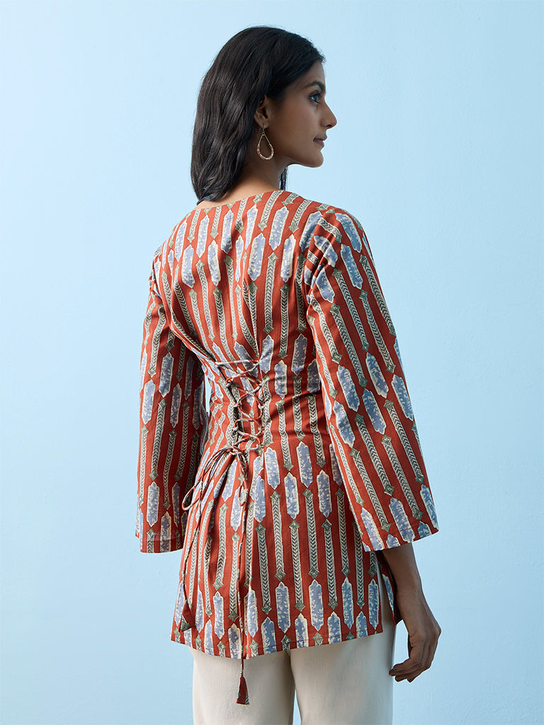 Utsa Red Printed Cotton Kurti