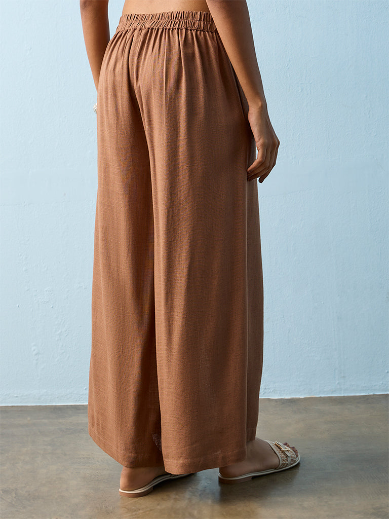 Utsa Brown Solid Pants