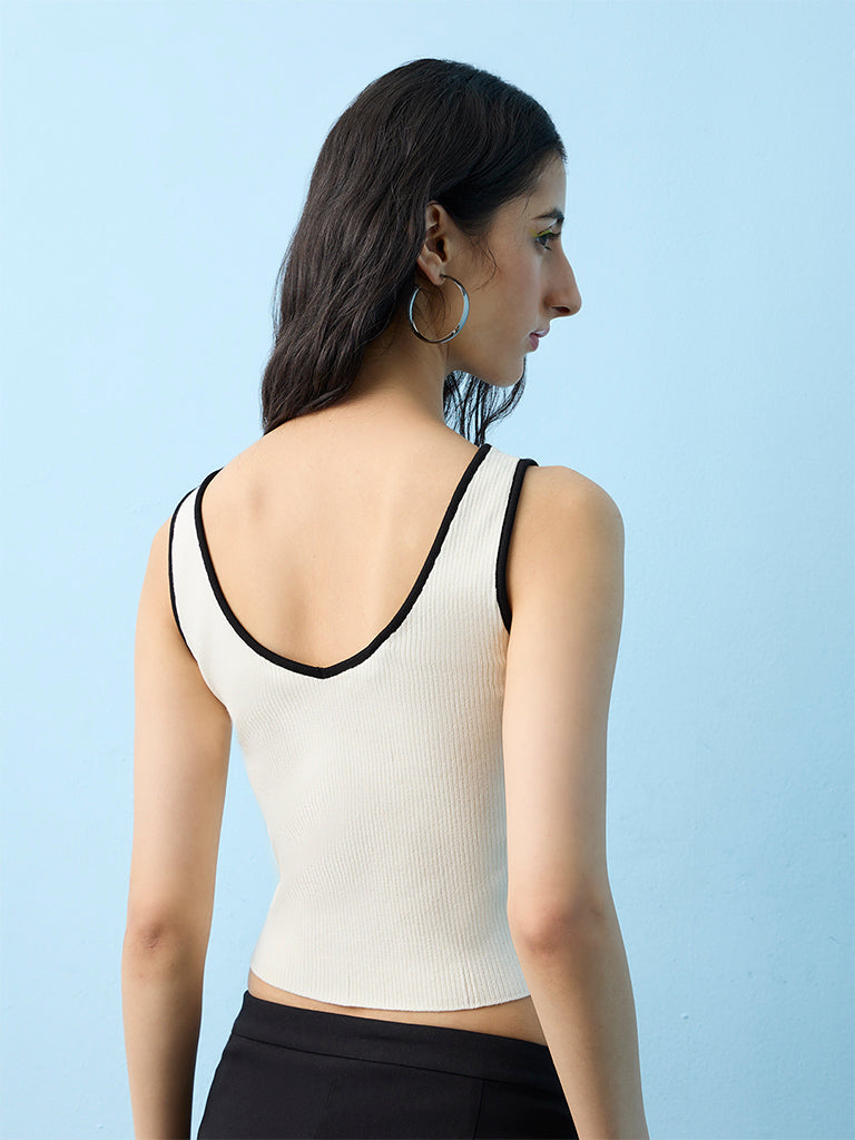 Nuon White Bow-Detailed Top