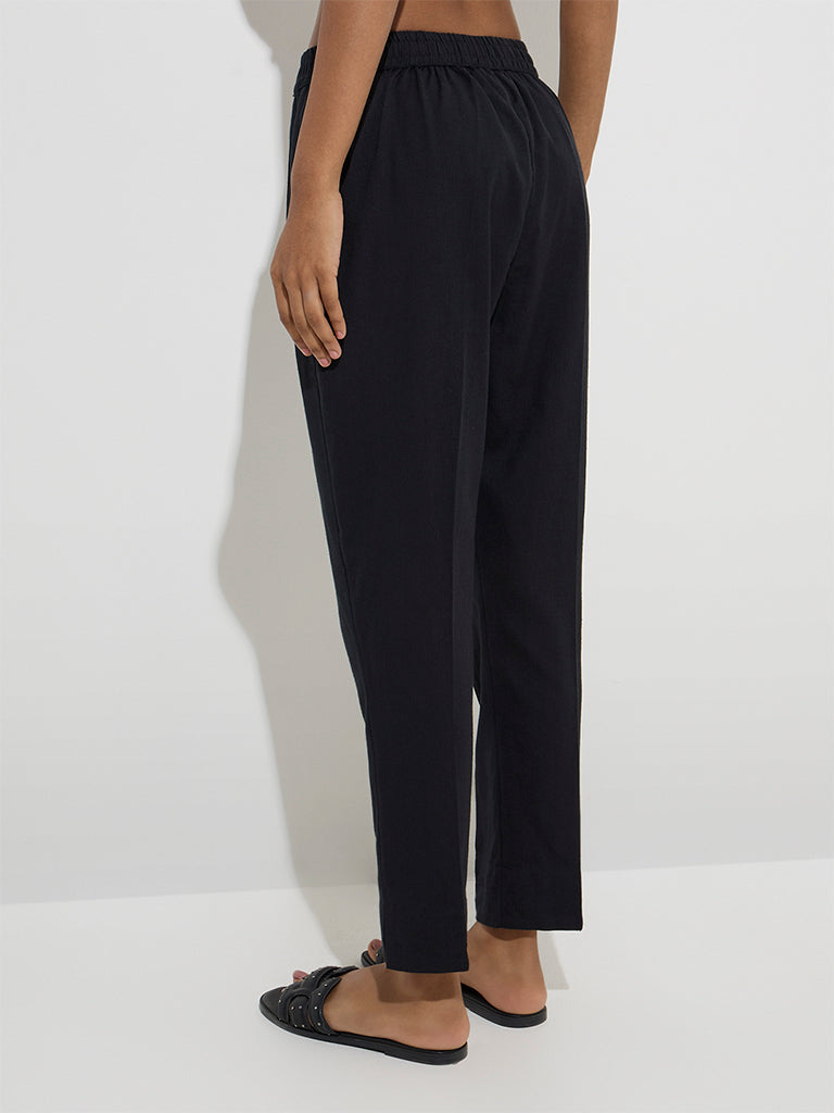 Utsa Black Solid Cotton Ethnic Pants