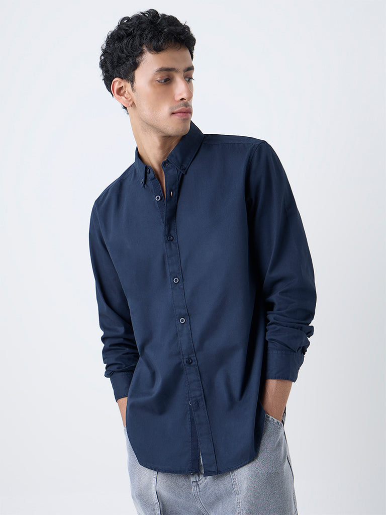 Nuon Navy Solid Slim-Fit Cotton Shirt