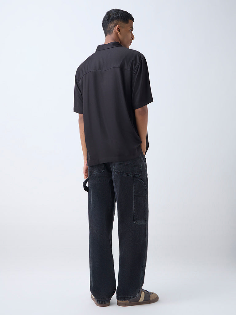 Nuon Black Solid Relaxed-Fit Shirt