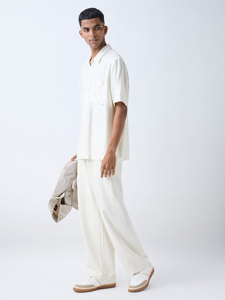 Nuon Off-White Solid Relaxed-Fit Shirt