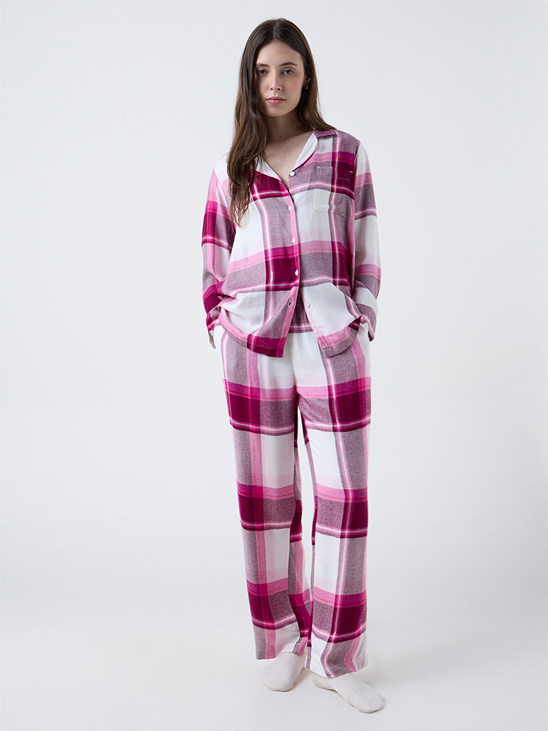 Wunderlove Pink Checkered Shirt with Pyjama Set