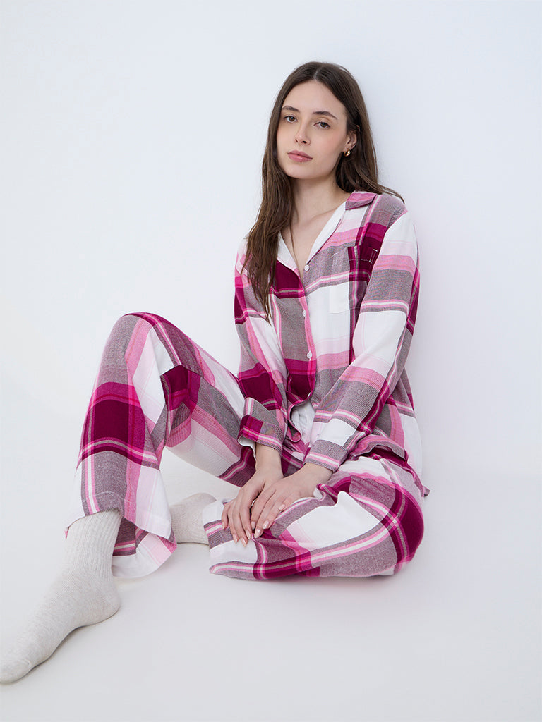 Wunderlove Pink Checkered Shirt with Pyjama Set