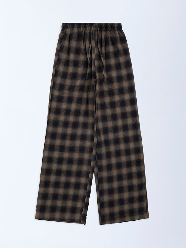 Girls Brown Checks Pattern Mid-Rise Cotton Trousers