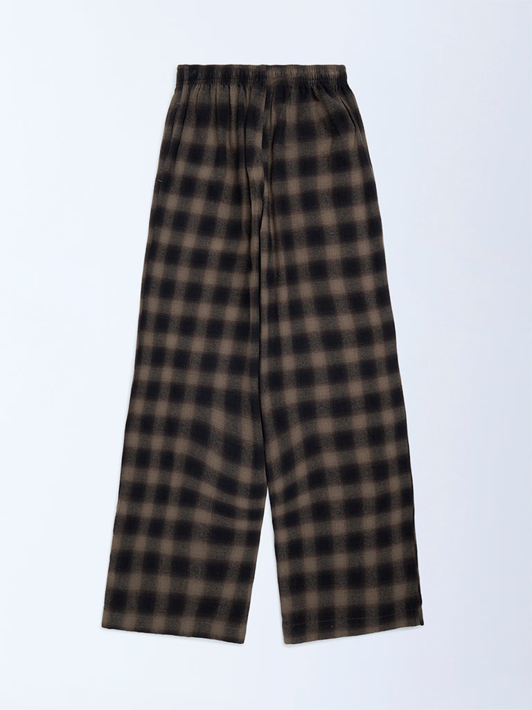 Girls Brown Checks Pattern Mid-Rise Cotton Trousers