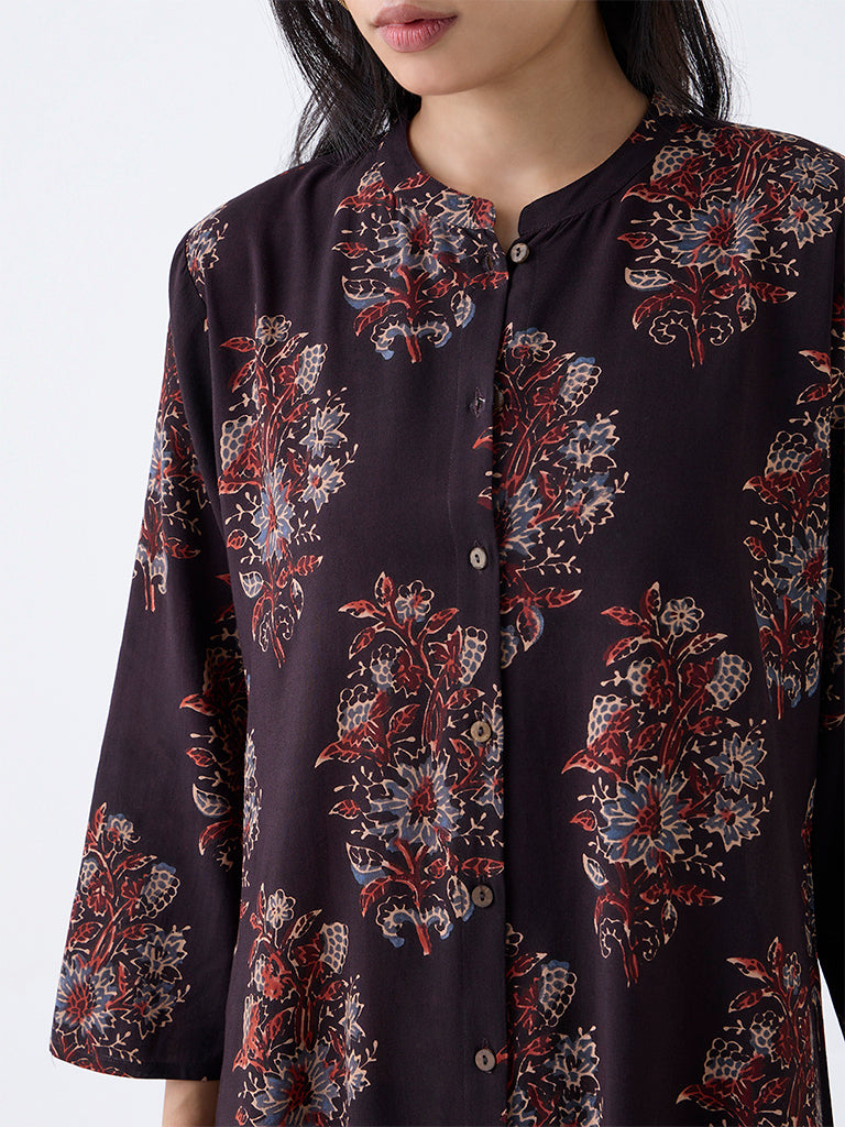 Utsa Black Boota Foliage Pattern A-Line Kurta