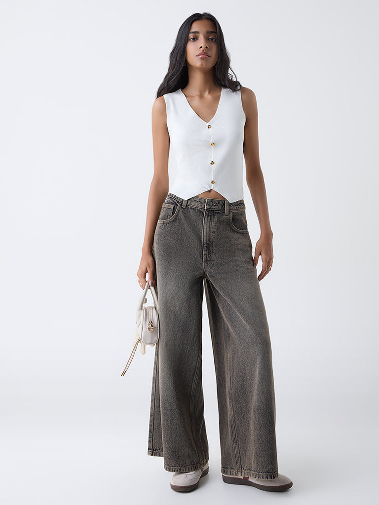 Nuon White Ribbed Top