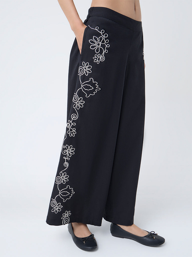 Utsa Black Floral Embroidered Cotton-Blend Palazzos