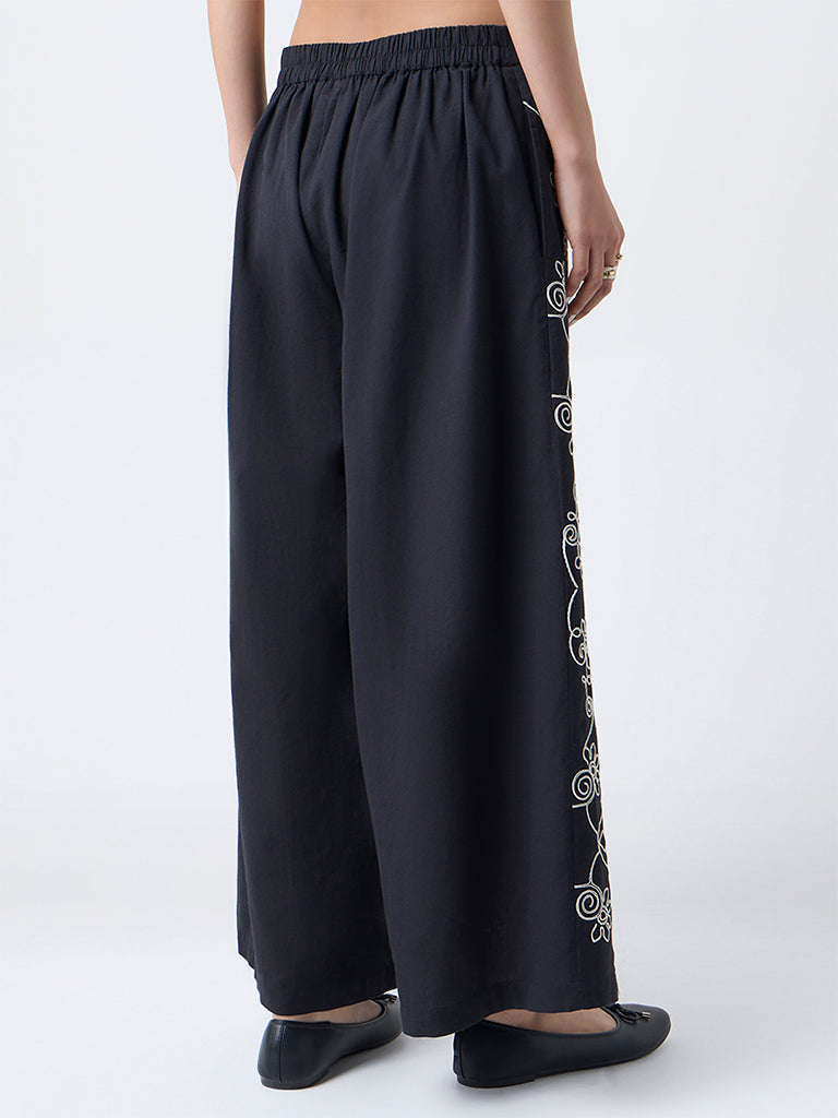 Utsa Black Floral Embroidered Cotton-Blend Palazzos