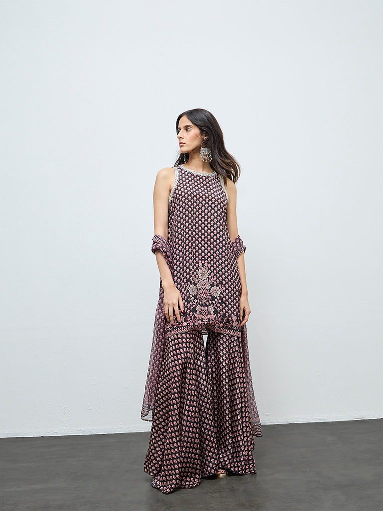 Vark Black Floral Printed A-Line Ethnic Set