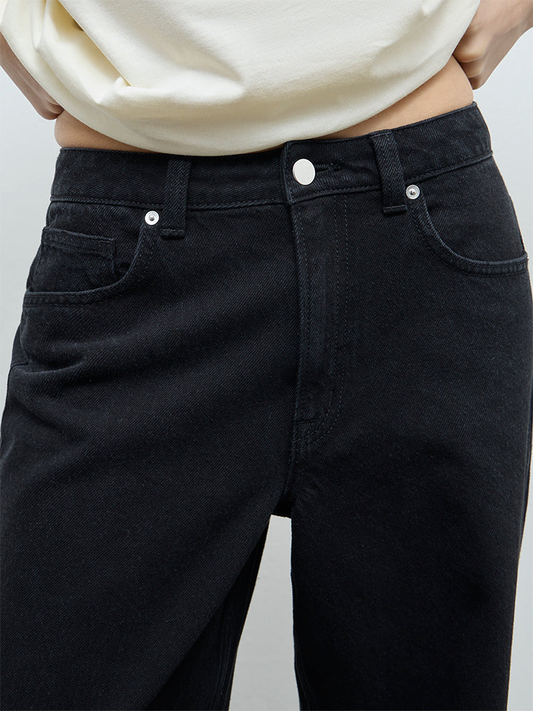 Nuon Black Straight-Fit High-Rise Cotton Jeans