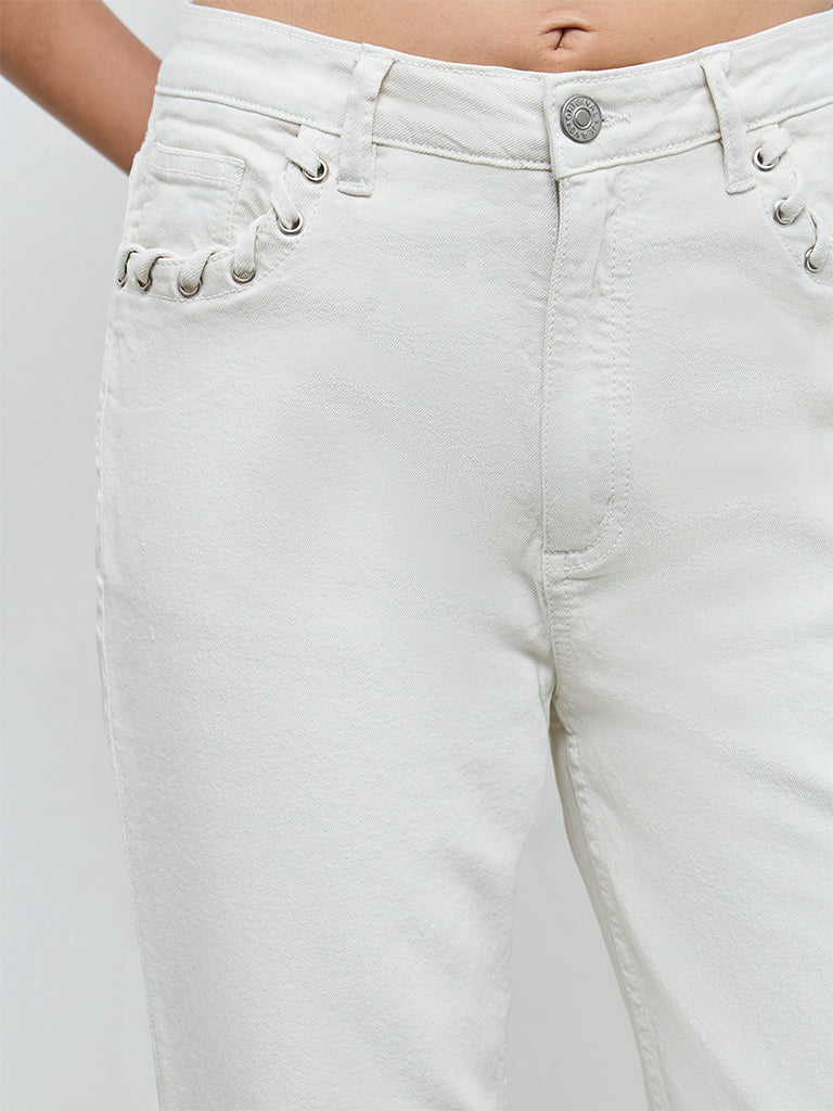 Nuon Off-White Solid High-Rise Jeans
