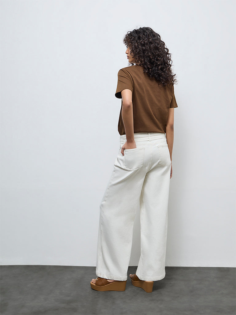LOV Off-White High-Rise Flared Jeans with Belt