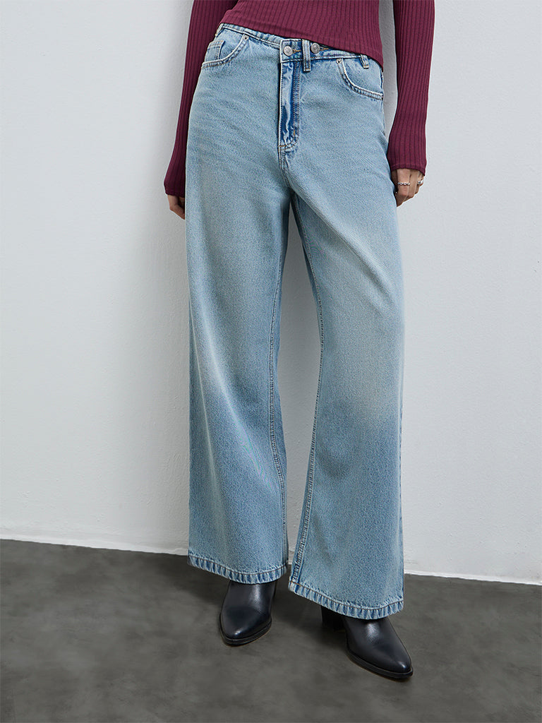 Nuon Light Blue Faded High-Rise Jeans