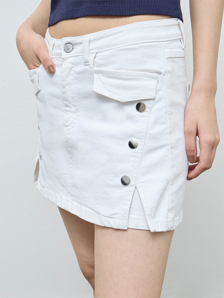 Nuon White Solid High-Rise Cotton-Blend Skort