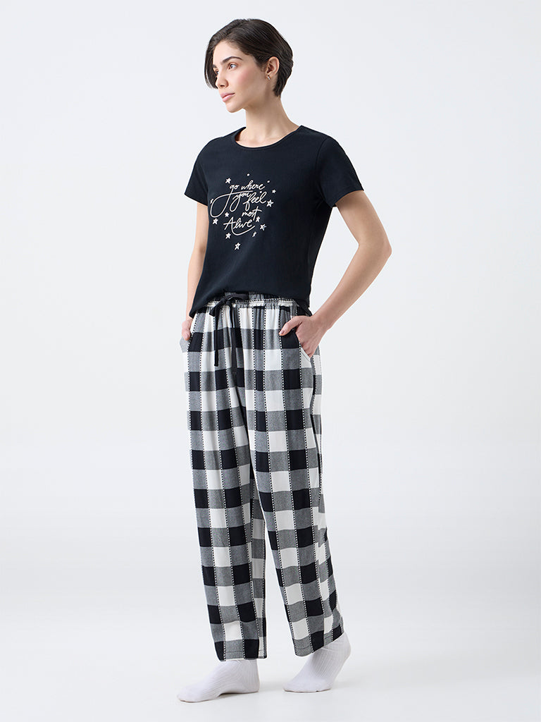 Wunderlove Black Checkered High-Rise Pants