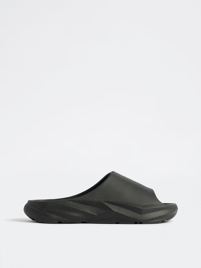 SOLEPLAY Black Sports Slides