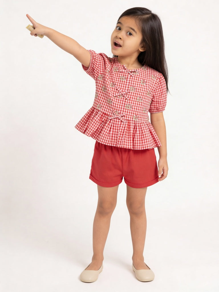 Utsa Kids Girls Red Solid High-Rise Cotton-Blend Shorts - (8-14 yrs)