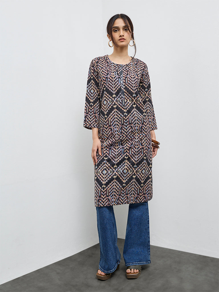 Utsa Black Geometric Design Cotton Straight Kurta