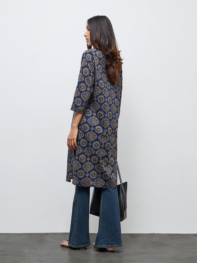 Utsa Indigo Printed Cotton Straight Kurta