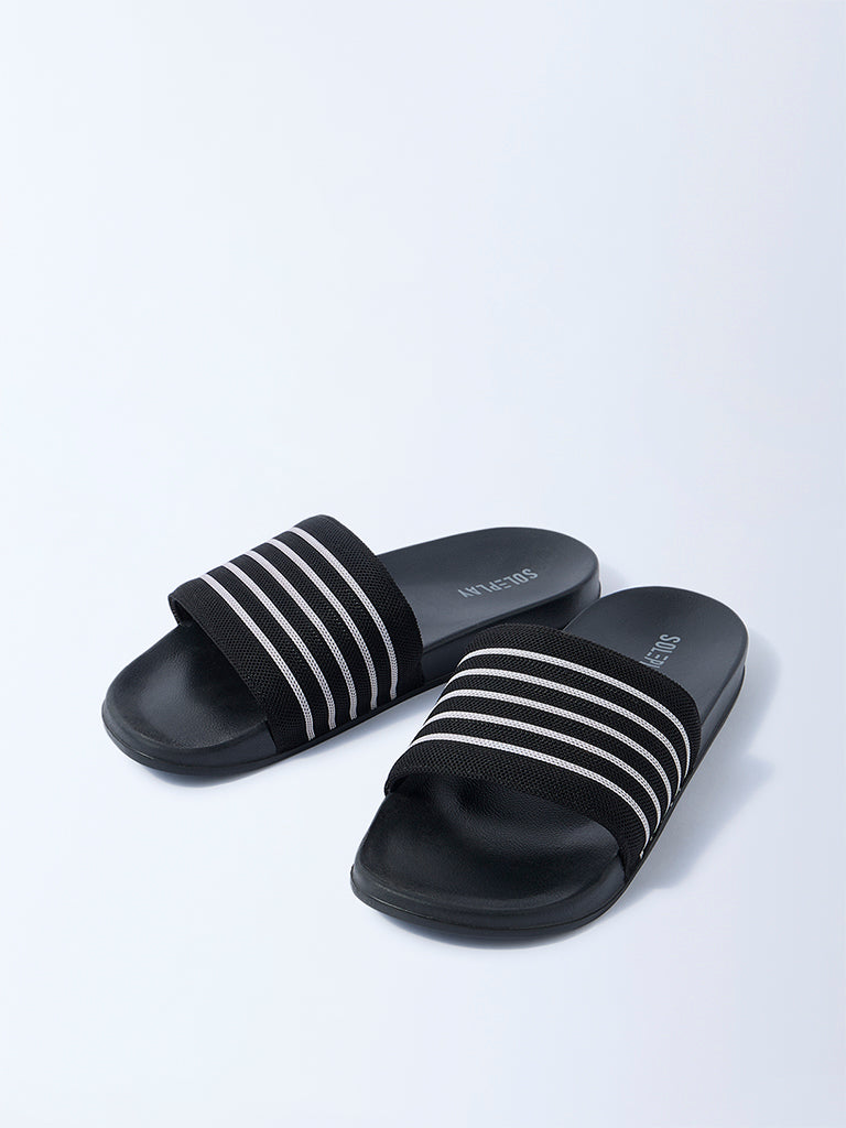 SOLEPLAY Black Stripe Detailed Pool Slides