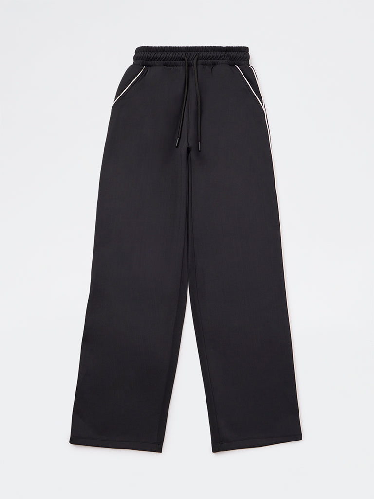 Girls Black Solid High-Rise Track Pants