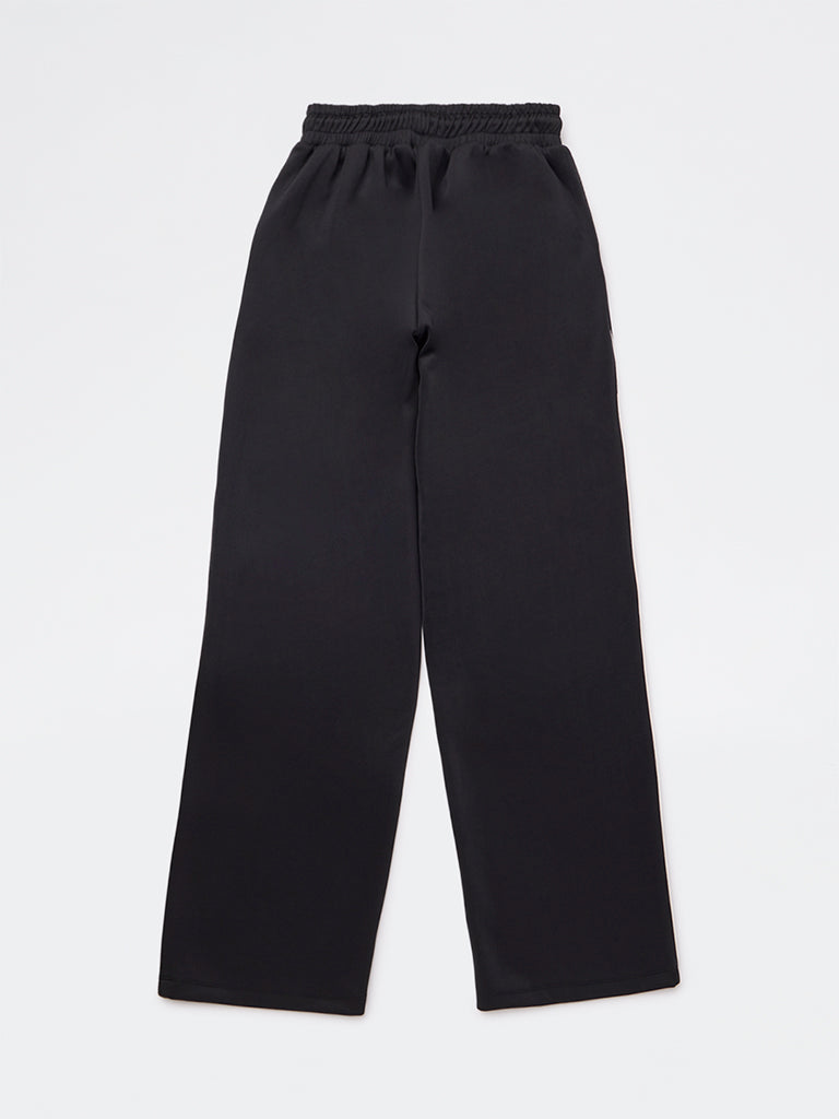 Girls Black Solid High-Rise Track Pants