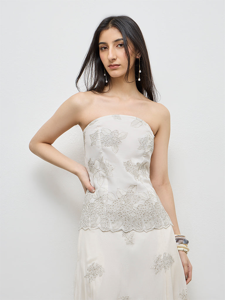 Vark White Floral Embroidered Tube Top