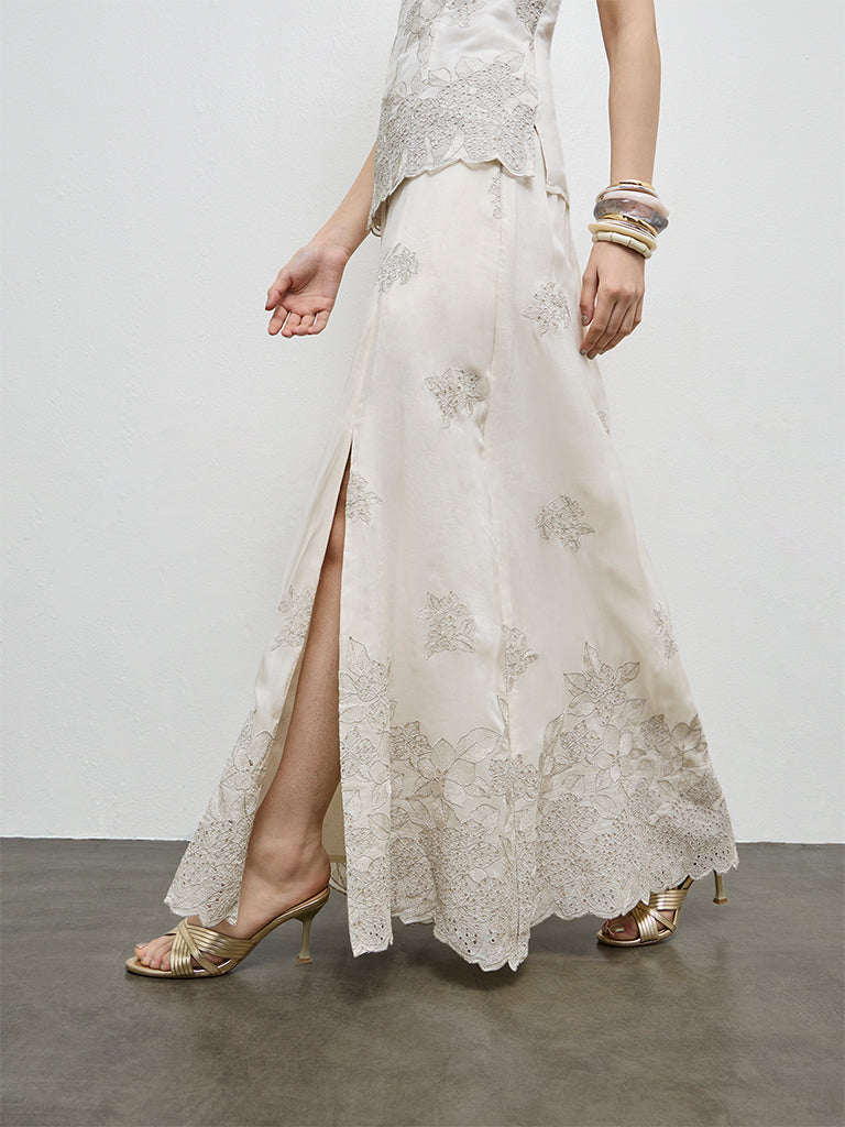 Vark White Floral Embroidered Skirt
